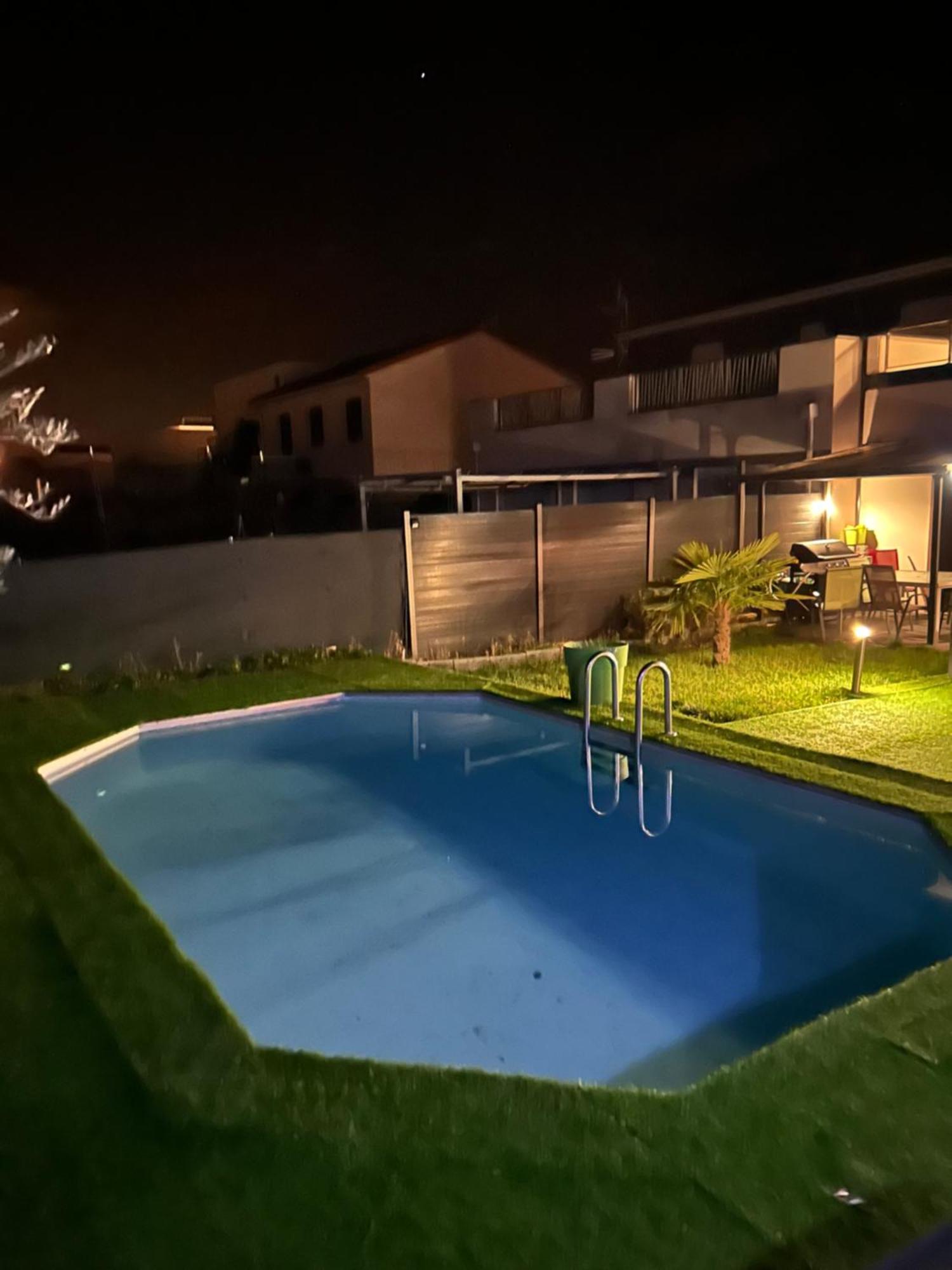Maison Entiere Cébazat Exteriér fotografie