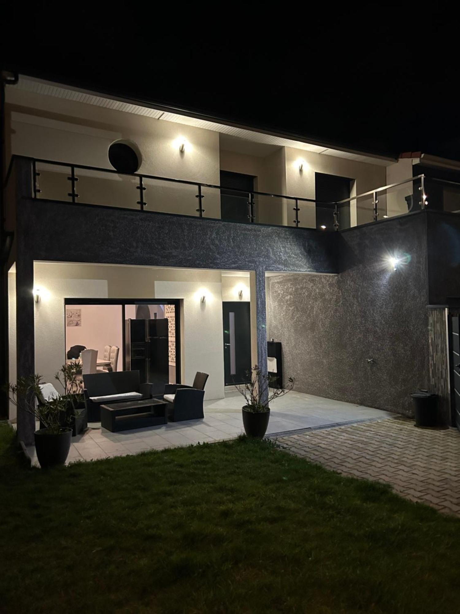 Maison Entiere Cébazat Exteriér fotografie
