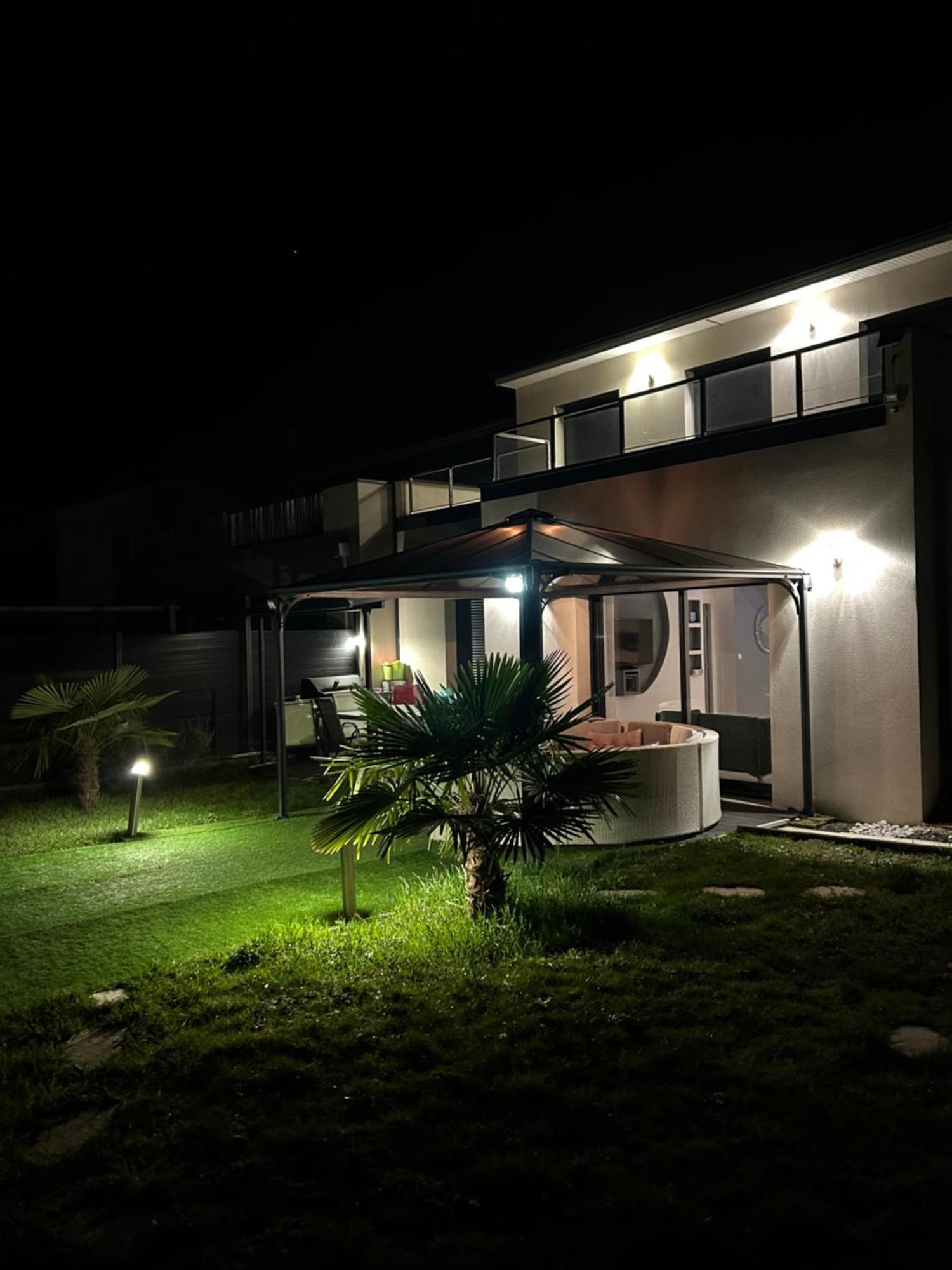 Maison Entiere Cébazat Exteriér fotografie